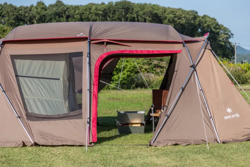 Outlet Land Lock Shield Roof 4-6 Person|Tent Accessories